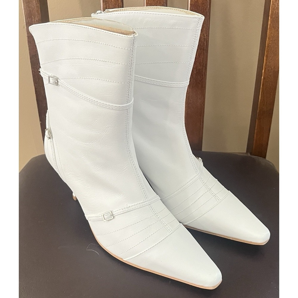 Andrea Coleccion Model 7041 Women's Size 8C White Leather Pointed Toe Boots New
